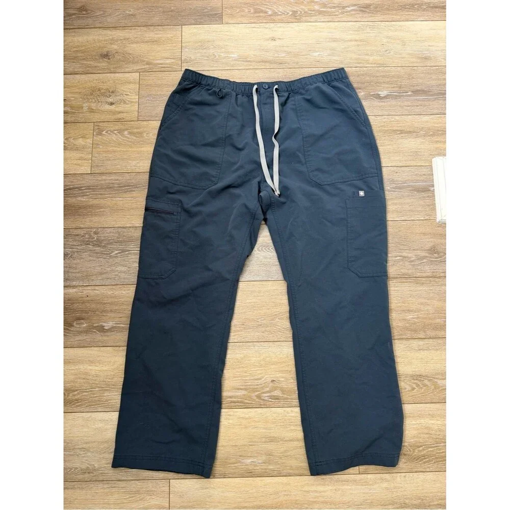 Figs Men’s Navy Medical Scrub Top and Drawstring Pants (top sz L) (pants Sz XXL)